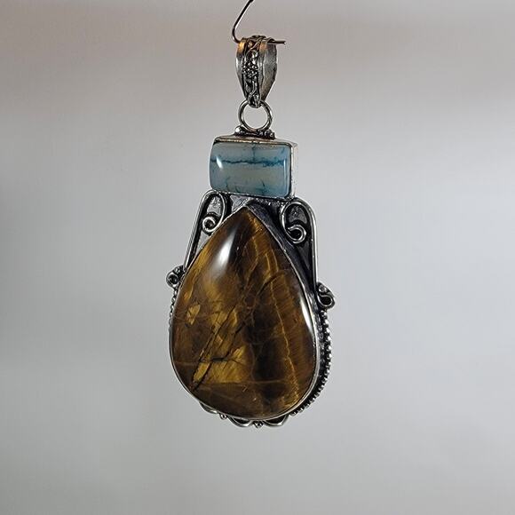 Handmade Silver Pendant With Tiger’s Eye & Rare Caribbean Larimar Gemstones - Picture 10 of 10